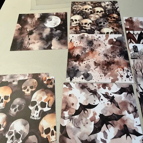 Halloween Themed Decorative Paper Set 12 sheets - Picture 5 of 6